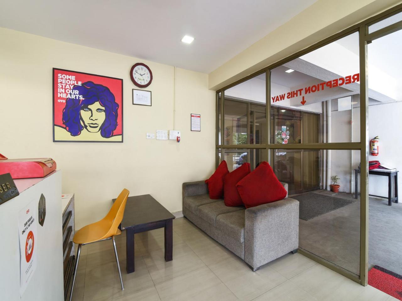 Oyo Flagship 324 Velachery Madipakkam Hotel Ченай Екстериор снимка